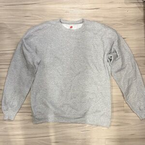 Hanes Light Gray Crewneck Men's Sweater